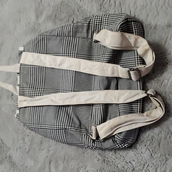 Lulu Dharma houndstooth pattern drawstring backpack - Picture 7 of 13